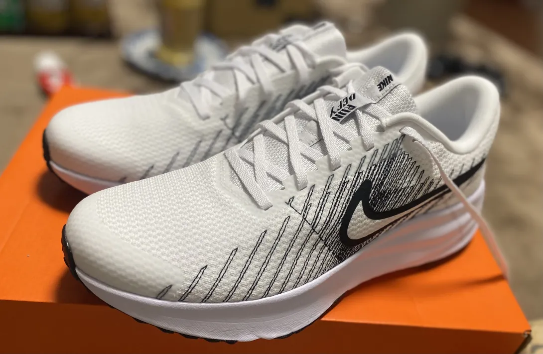 ランニングシューズ